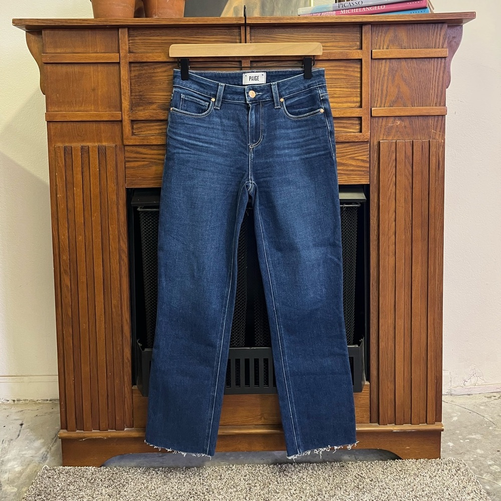 PAIGE; Amber Crop. Size 26.